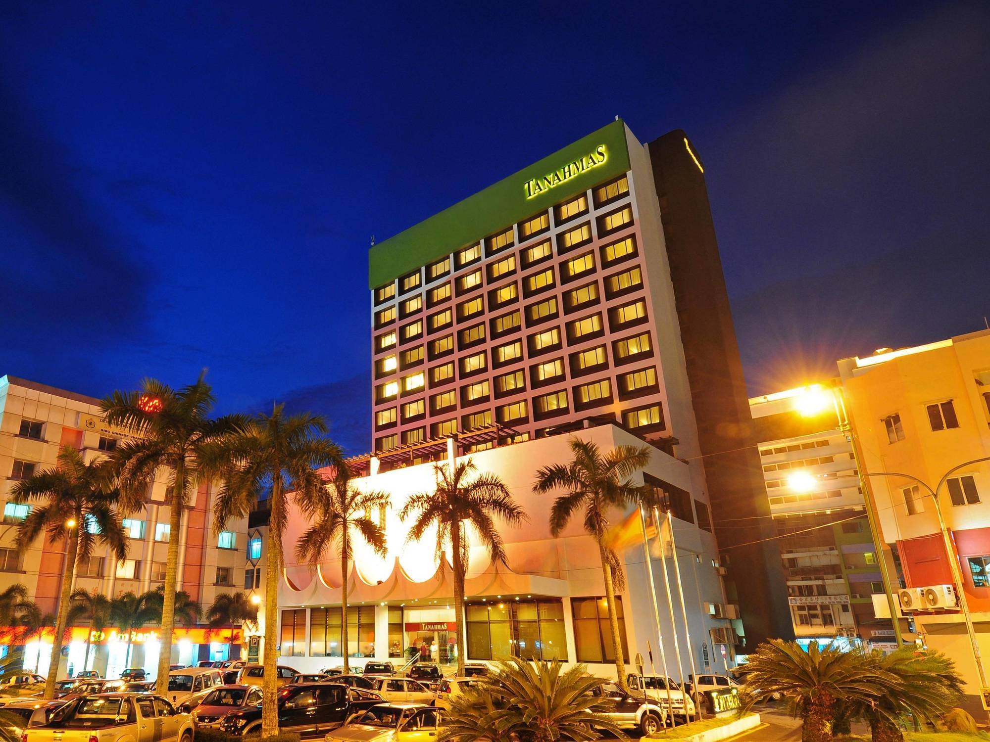 Tanahmas The Sibu Hotel Exterior foto